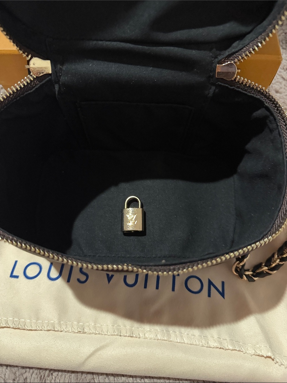 LV Brown Monogram Vanity Case Shoulder Bag with box - Picture 7 of 7